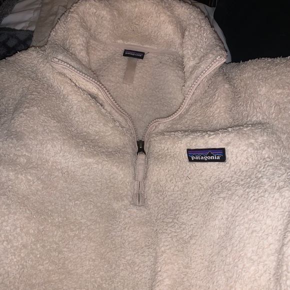patagonia fuzzy pullover - Picture 2 of 3